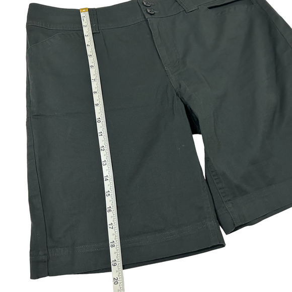 Crazy Shirts Hawaii Womens Size 12 Gray Bottom Chino Flat Front Shorts - Picture 12 of 12